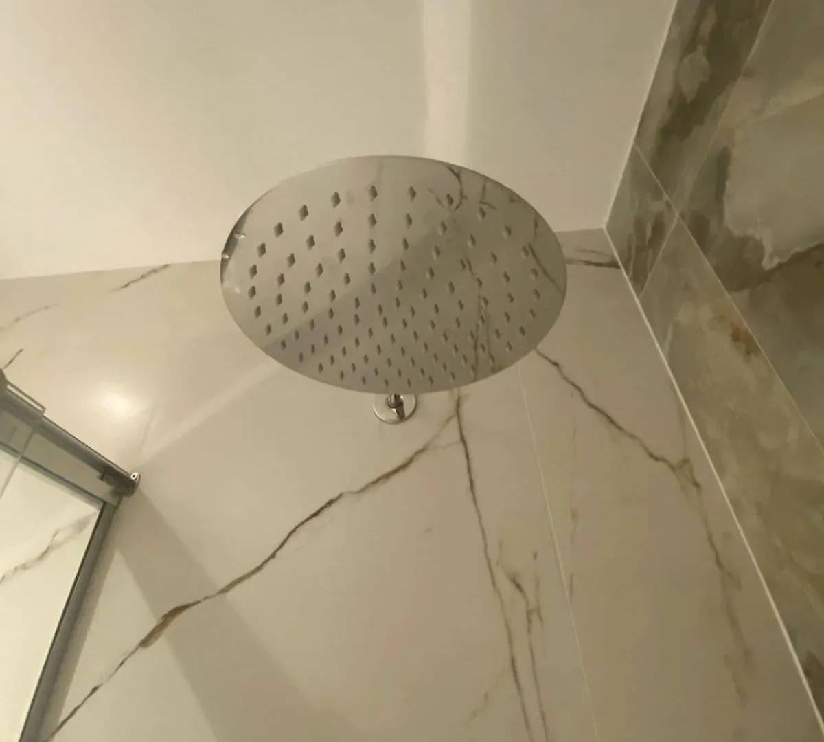 Taiwan Center Tirana Apartment